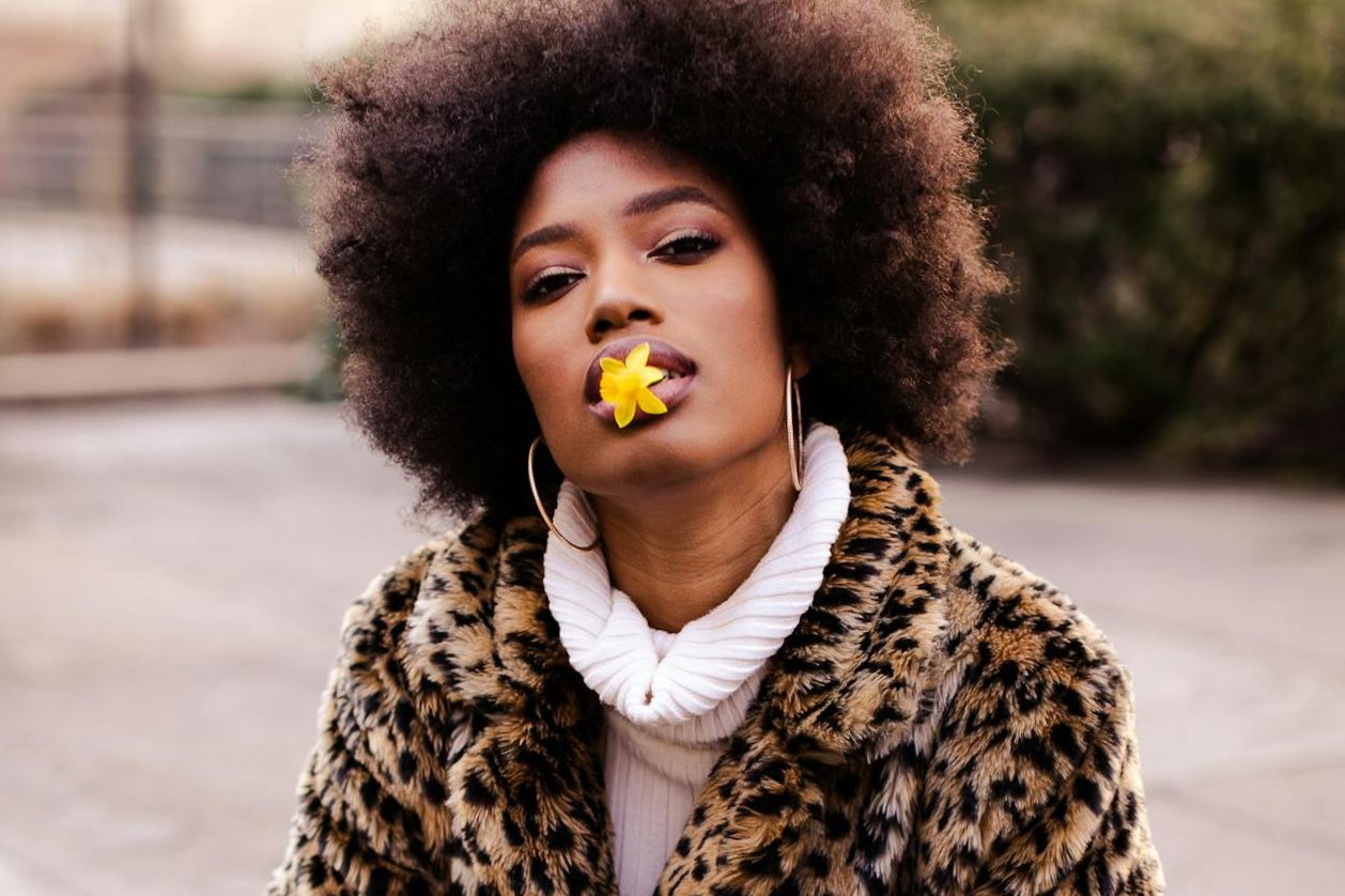 Why Is My Natural Hair Always Dry? Here’s How to Fix It.